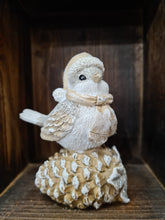 Load image into Gallery viewer, Winter Robin Ornament
