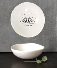 Load image into Gallery viewer, East of India Porcelain ring dish
