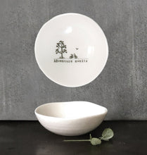 Load image into Gallery viewer, East of India Porcelain ring dish
