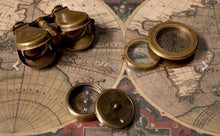 Load image into Gallery viewer, Vintage Gift compass with magnifier
