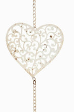 Load image into Gallery viewer, Filigree Heart Chain
