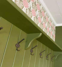 Load image into Gallery viewer, Frenchic Al Fresco 750ml Constance Moss

